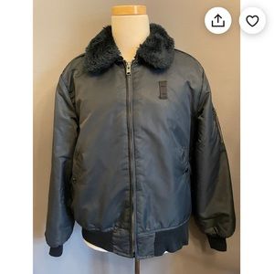 1980s Black Men's Quilted Nylon Bomber Style Work Jacket - Size L